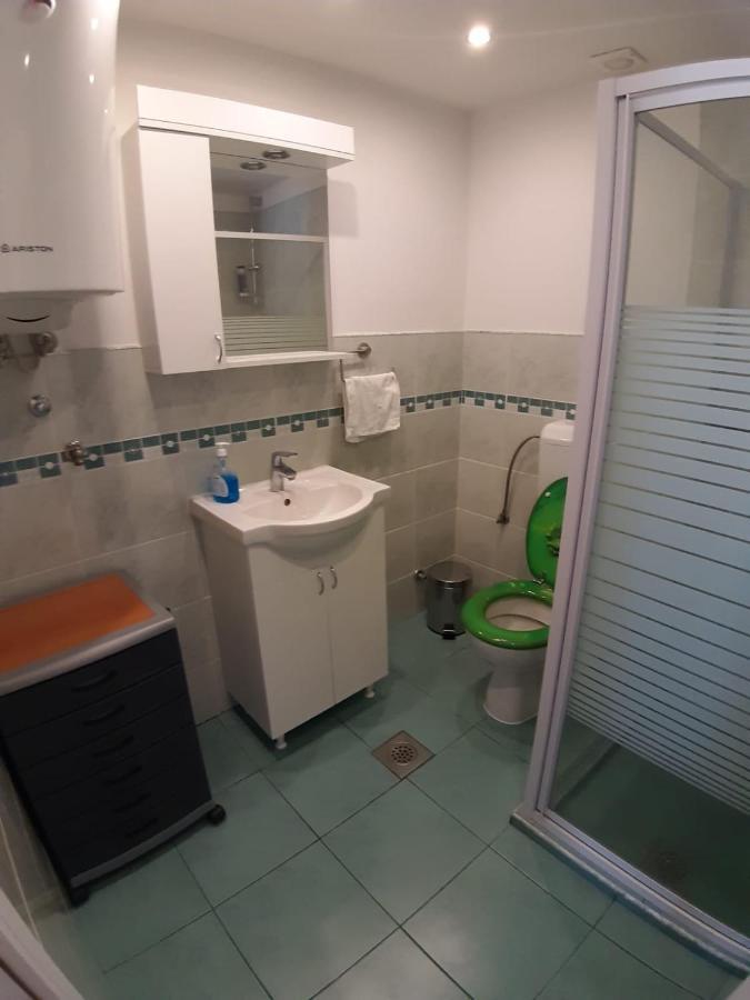 Apartment Tonko Vir Ngoại thất bức ảnh