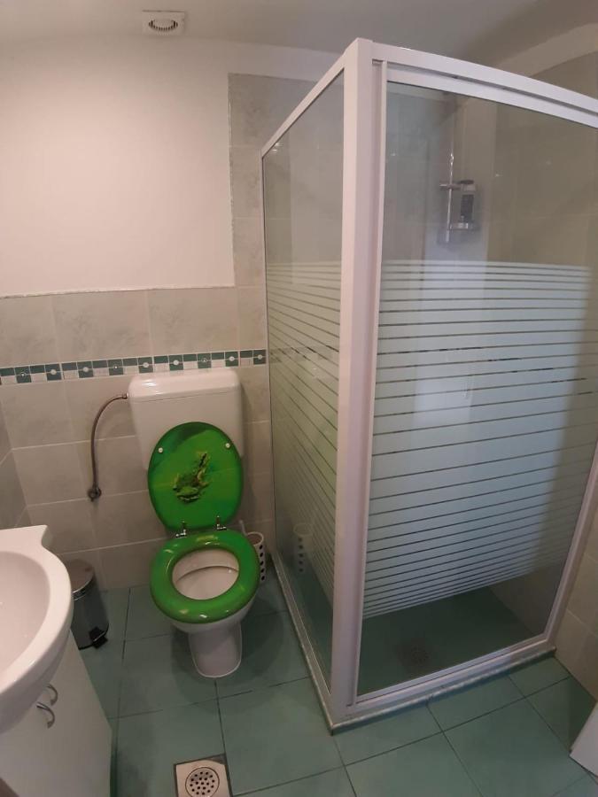 Apartment Tonko Vir Ngoại thất bức ảnh
