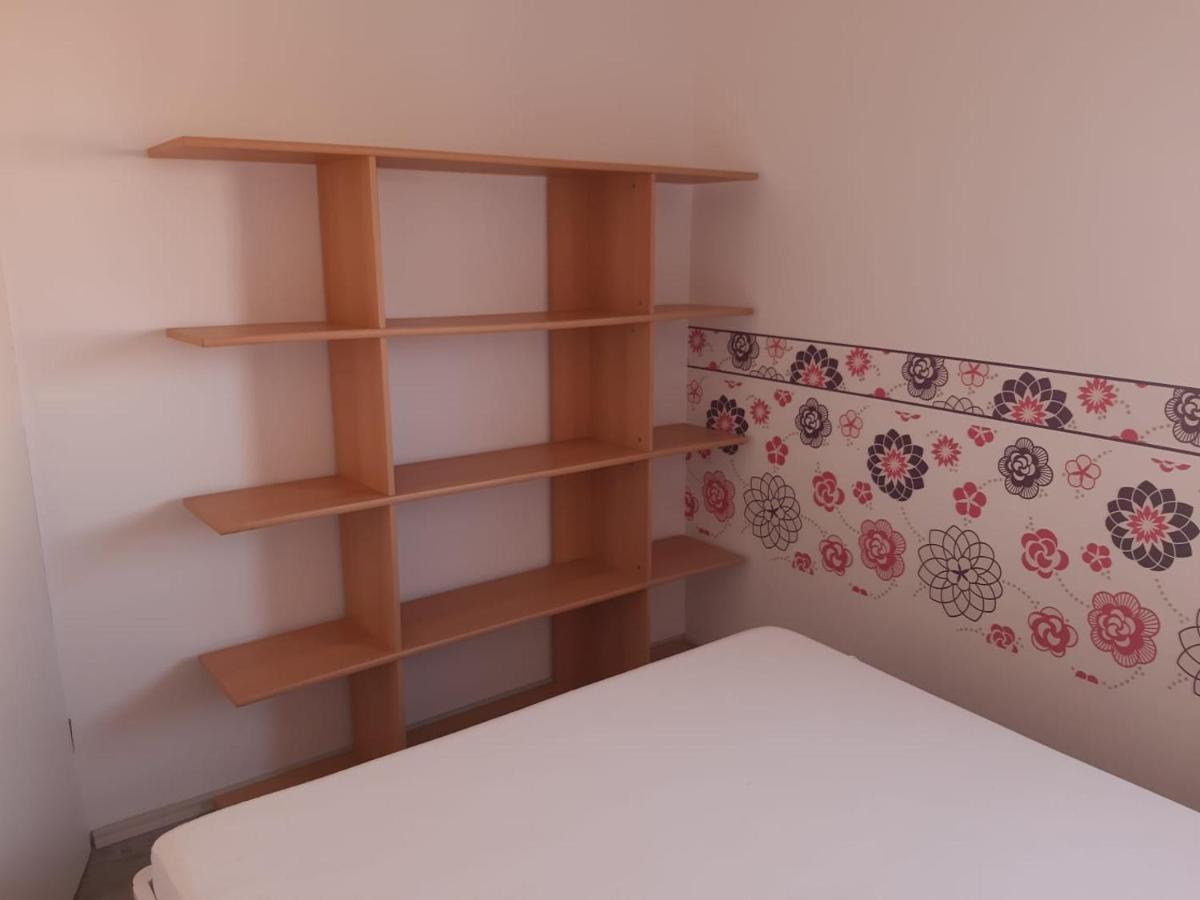 Apartment Tonko Vir Ngoại thất bức ảnh